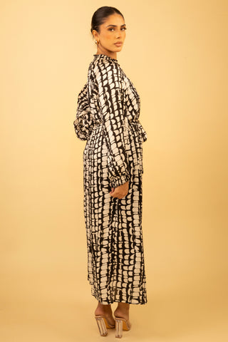 The Black Seraphlora Dress
