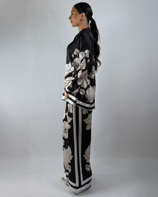 The Black Silken Petal Set