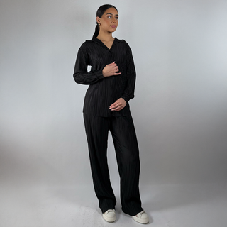 The Black Stormbrook Set